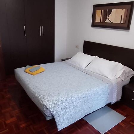 Casa Caminante - Habitacion Apartment Pamplona Luaran gambar